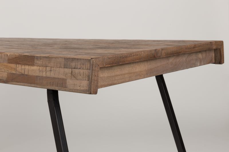 Suritabledetail-4 Esstisch Suri Modern Vintage Recyceltes Holz in 180 cm