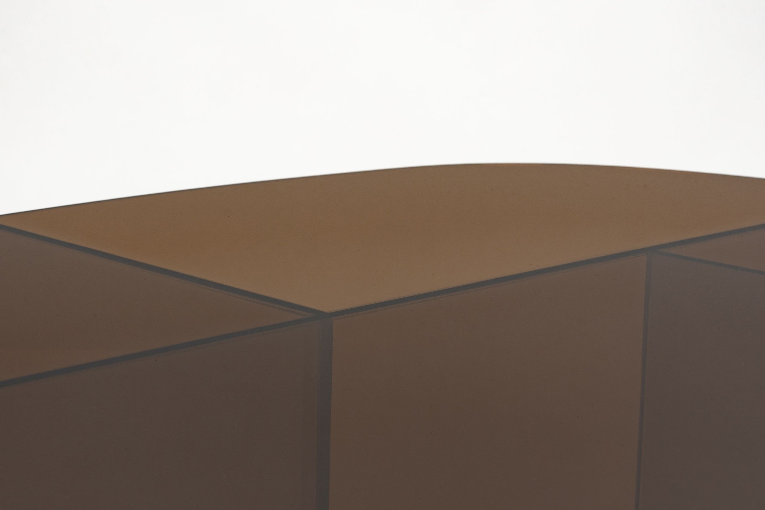 Retro Couchtisch Beistelltisch Linea braunes Glas oval
