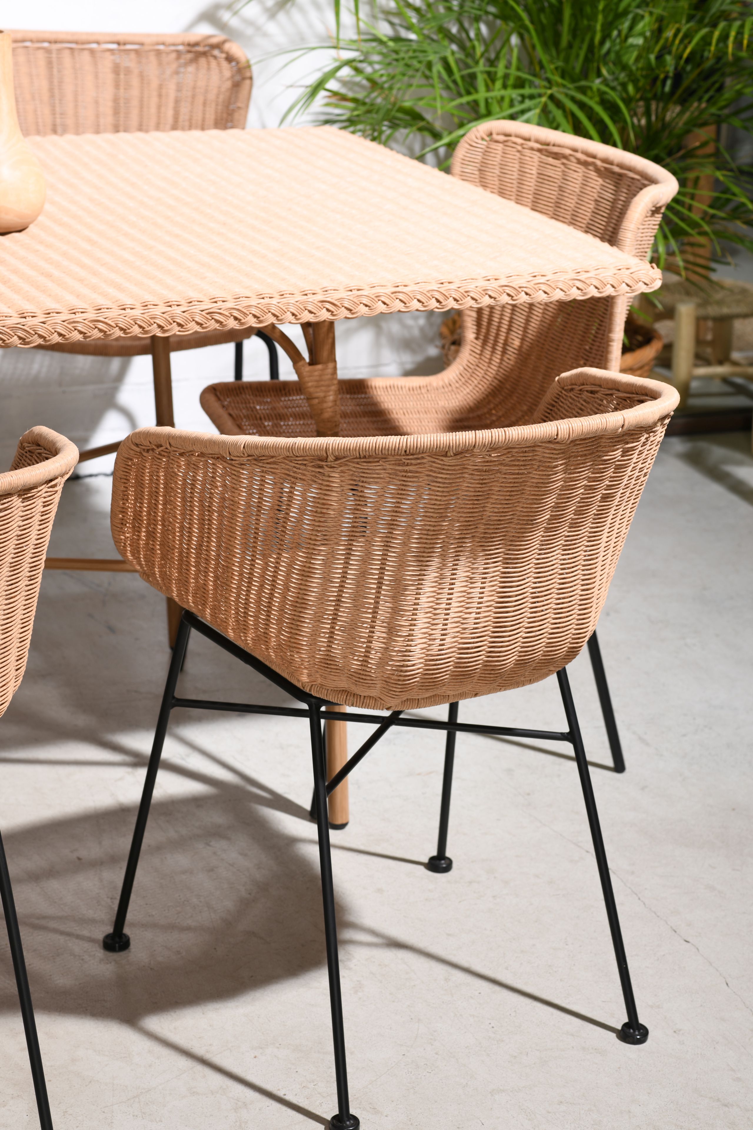 freudenhaus-114317 Outdoor Esstisch 210/100 Cabana PE-Rattan/Alu