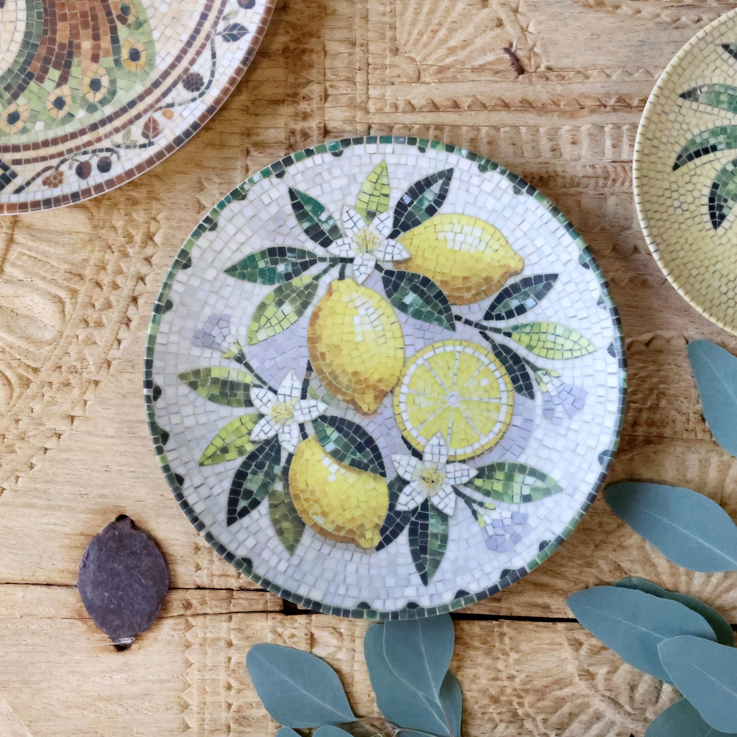 Mediterranes Mosaik Tablett Teller Steingut Chartres Zitronen 1