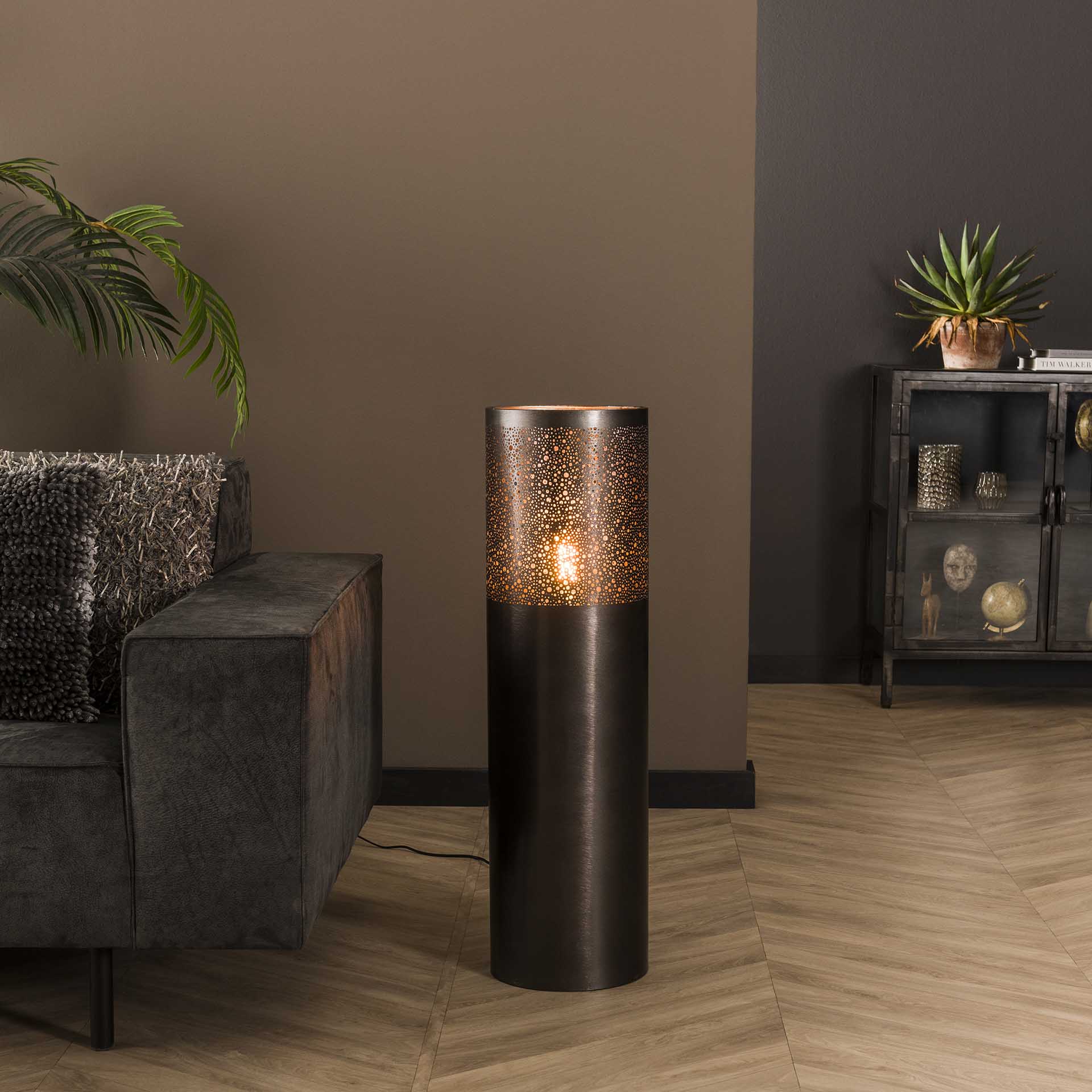 Stehlampe Industrial Zylinder Schwarz Nickel in drei Größen