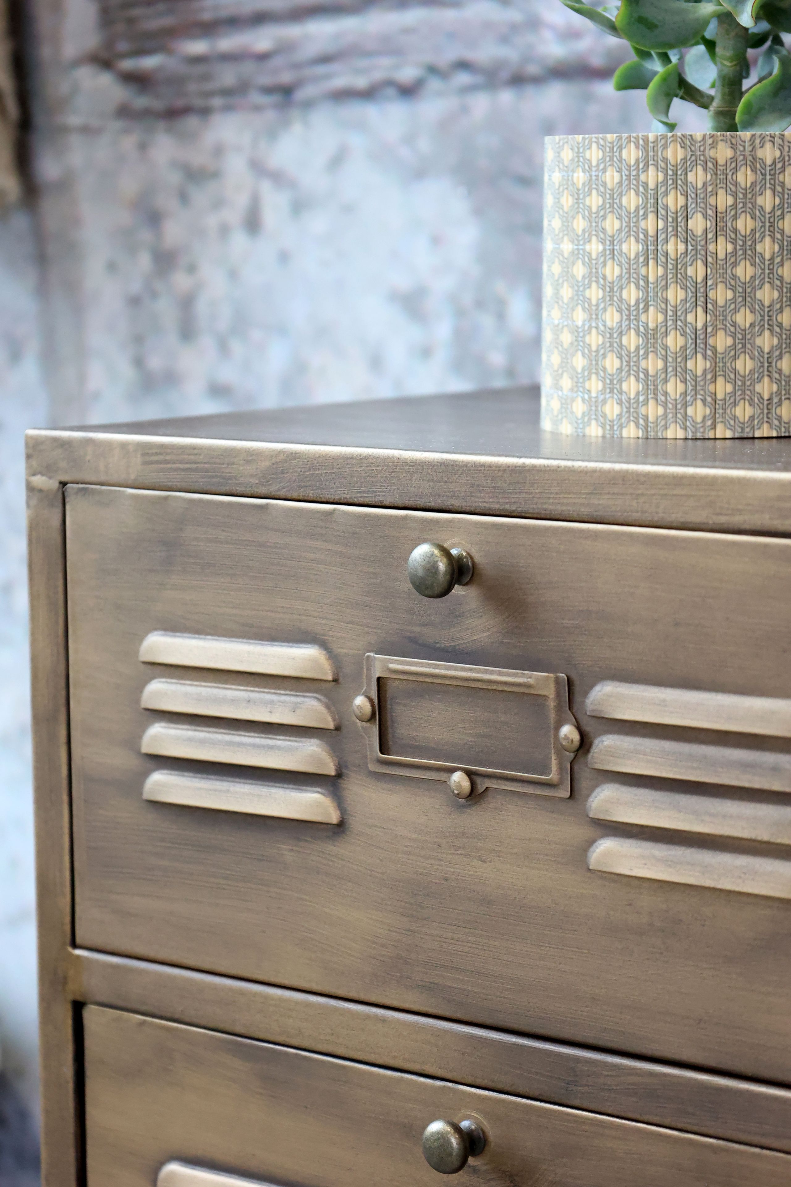 Industrial Kommode Spind Amaury Metall 6 Fächer Antik-Messing