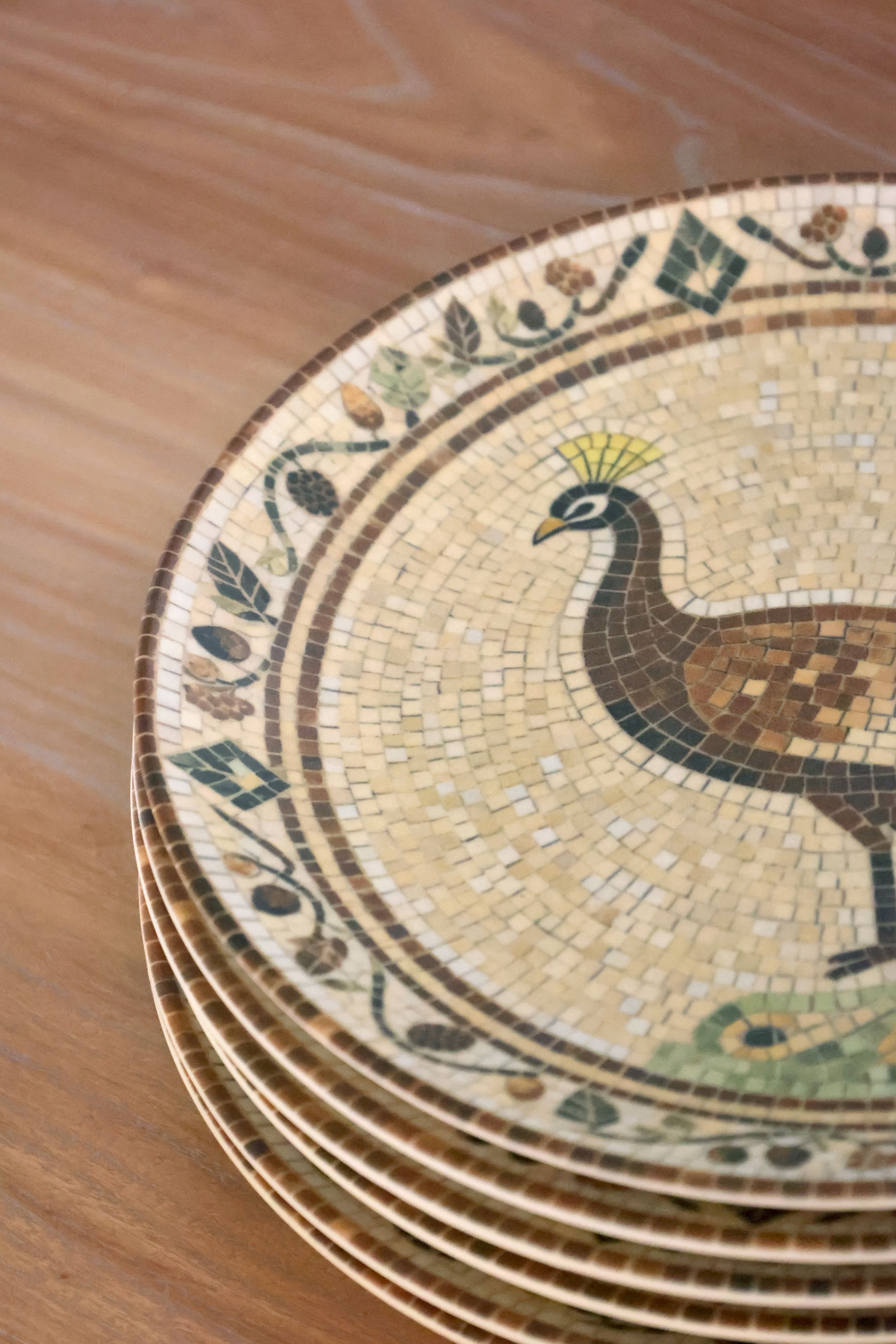 Mediterranes Mosaik Tablett Teller Steingut Chartres Pfau 3