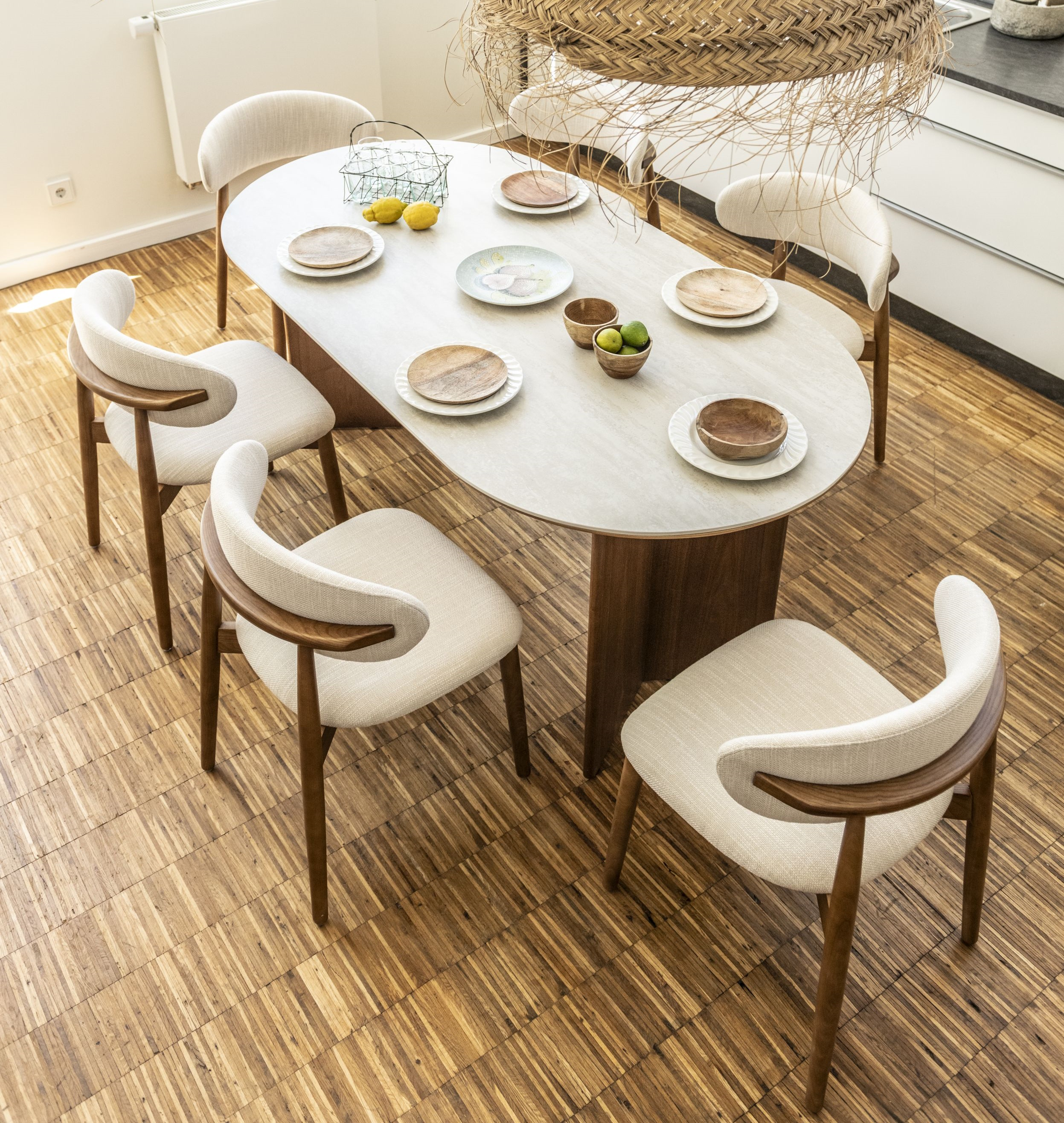 Essgruppe Travertin Tisch Tivoli 180 + Esszimmerstühle Linea