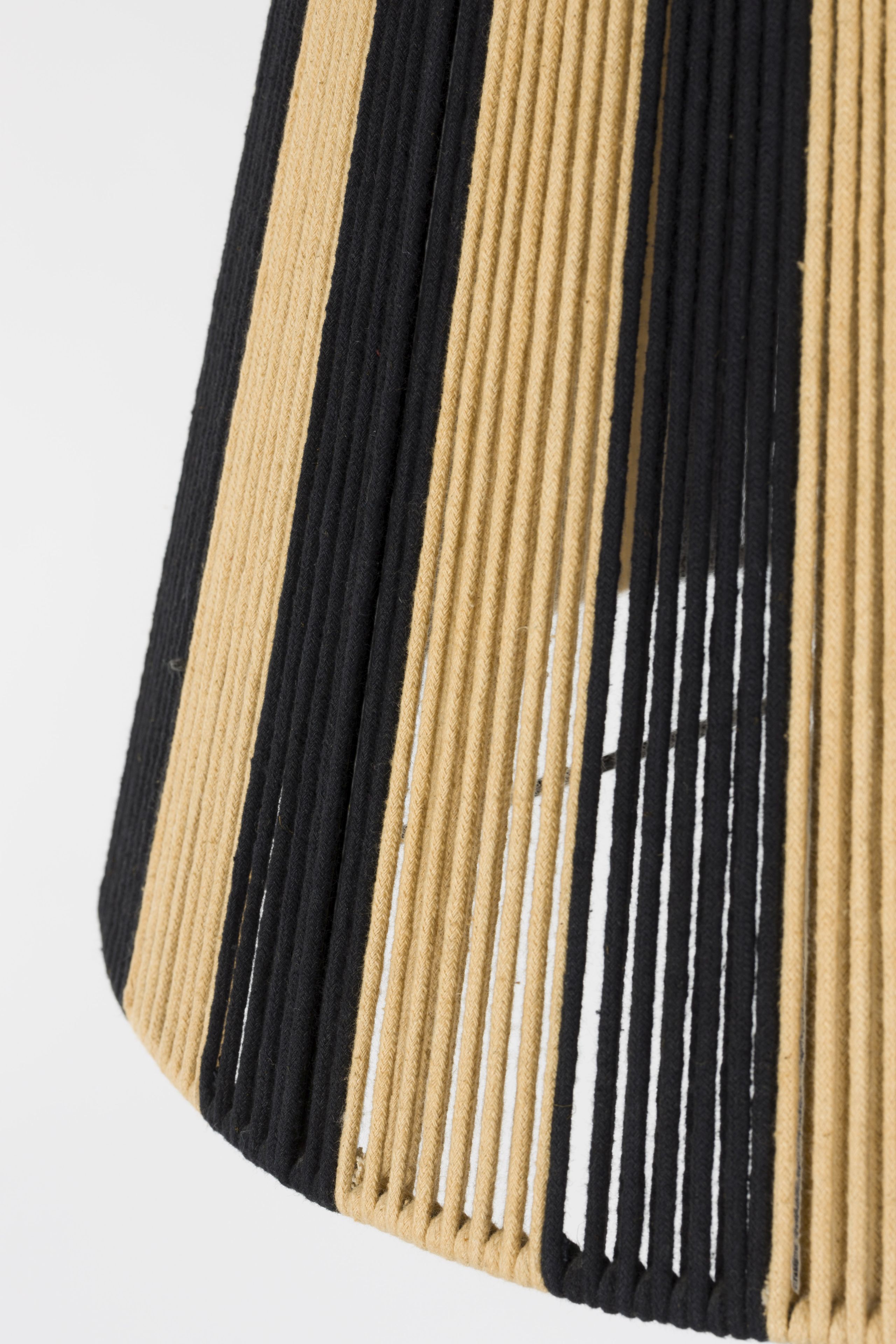 Retro Stehlampe Stripe It Up Schwarz Beige