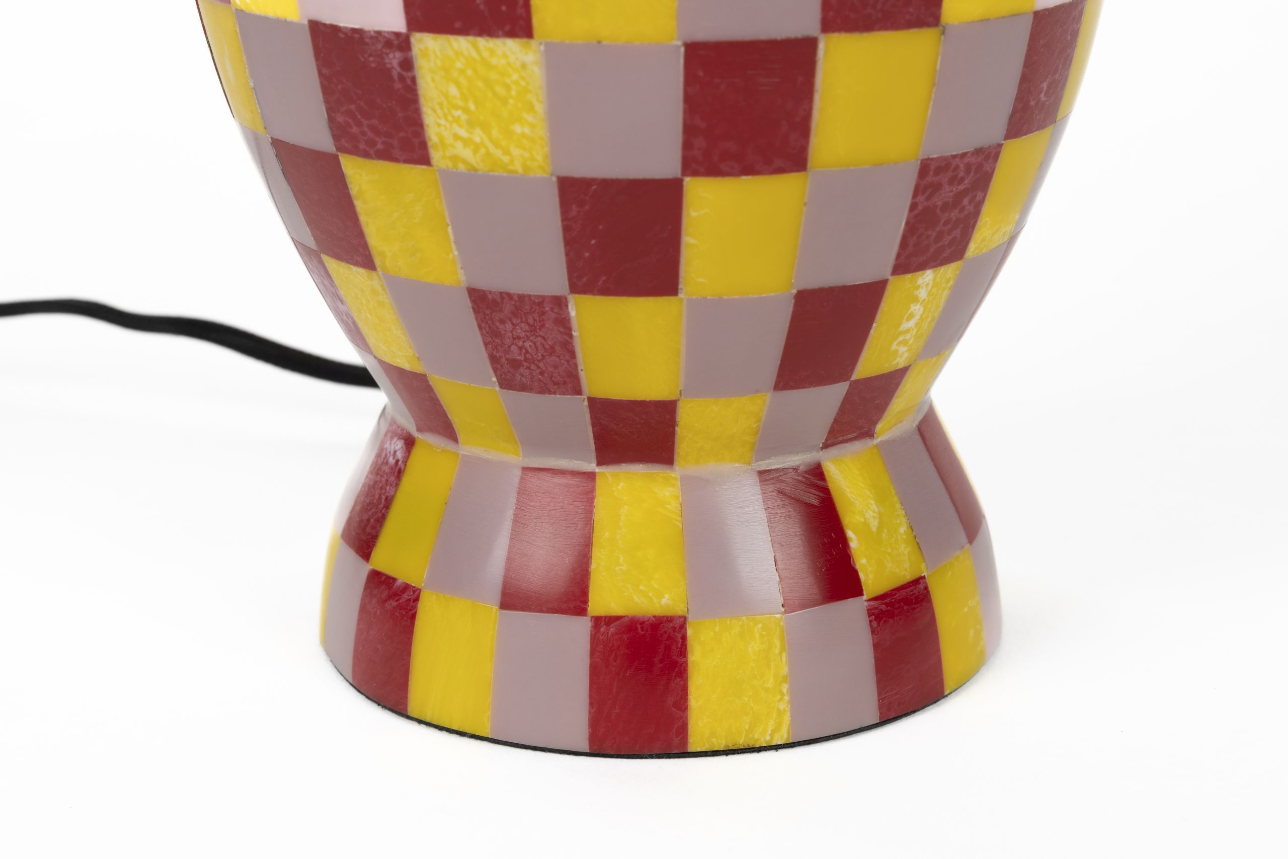 Retro Tischlampe Don't Be Afraid Of Colour Gelb