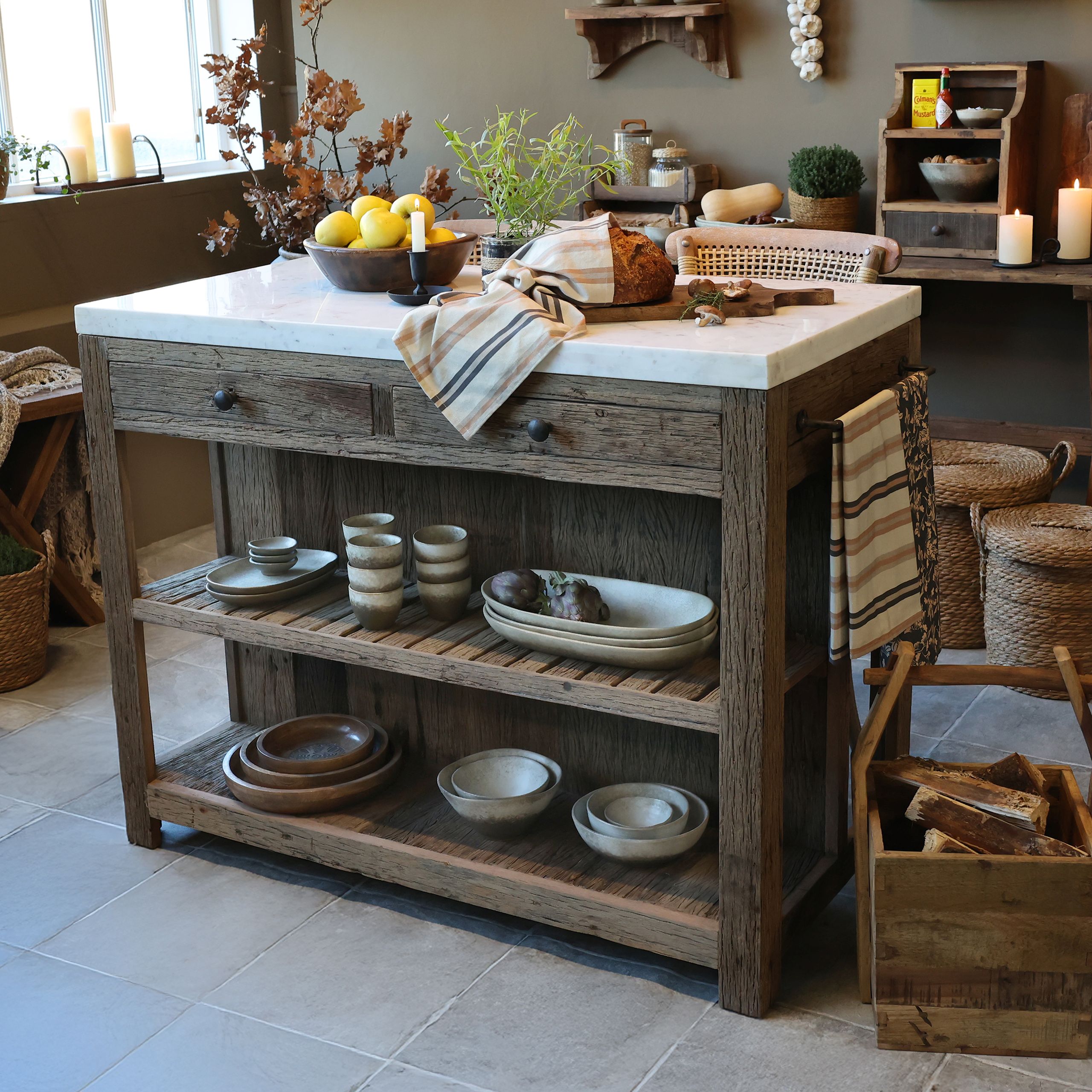 Vintage Kücheninsel Anrichtetisch Grimaud recyceltes Holz und Marmorplatte